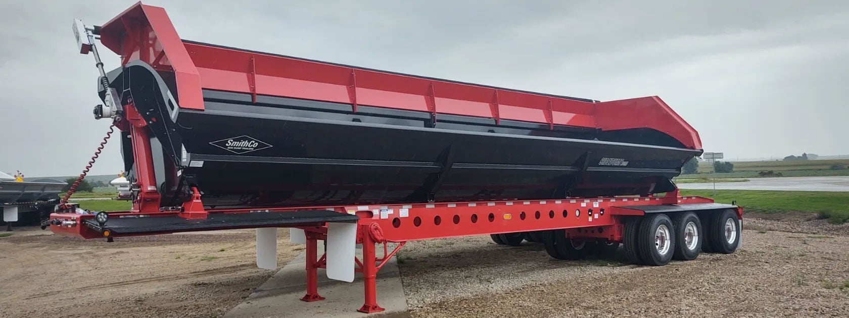 Smithco Side-dump Trailer